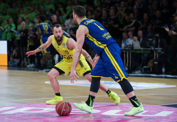 在比赛的关 在比赛的关